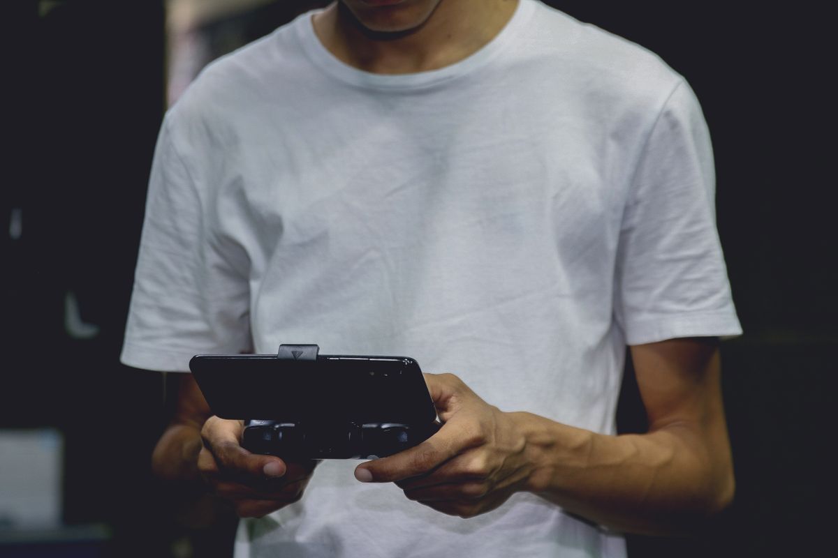 Cloud Gaming on Portable in 2026: Which Service for Steam Deck, Switch 2, or Phone